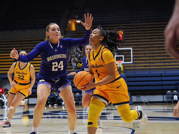 Womens Basketball: California Golden Bears vs Washington Huskies