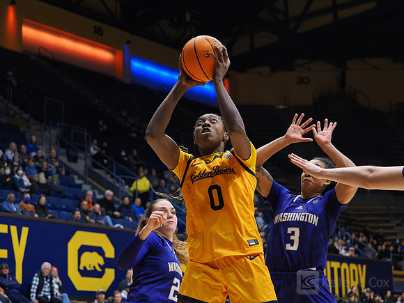 Womens Basketball: California Golden Bears vs Washington Huskies