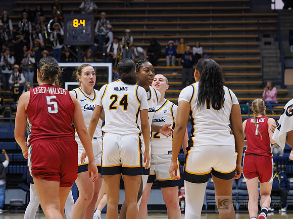 Ugonne (Michelle) Onyiah (0), Team