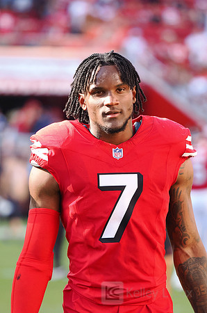 NFL: Arizona Cardinals at San Francisco 49ers