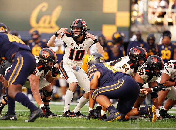 NCAA Football: Oregon State at California