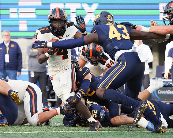 NCAA Football: Oregon State at California