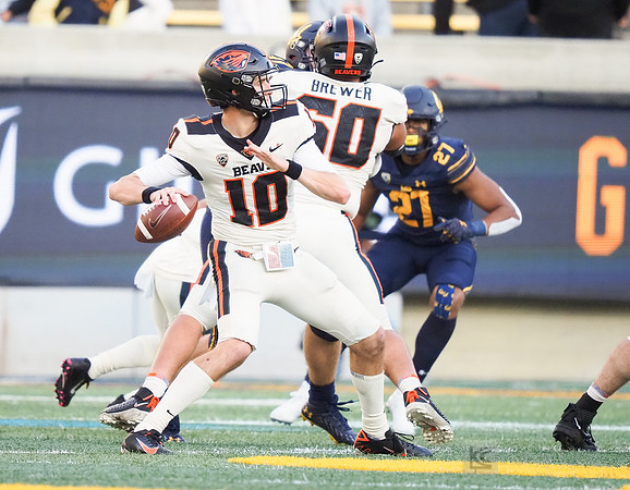 NCAA Football: Oregon State at California