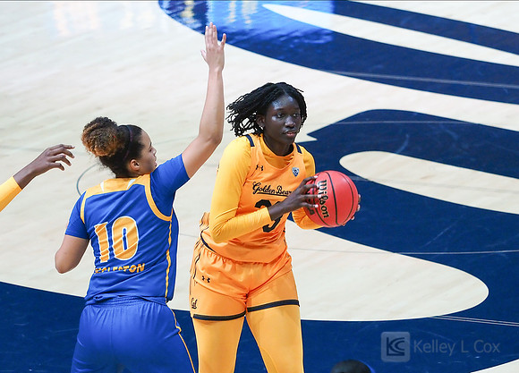 Fatou Samb