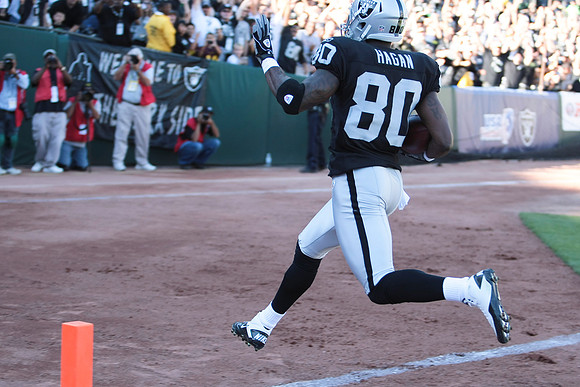 NFL: Preseason New Orleans Saints at Oakland Raiders