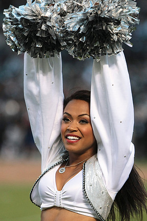NFL: Preseason New Orleans Saints at Oakland Raiders