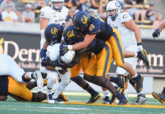 NCAA Football: UC - Davis at California