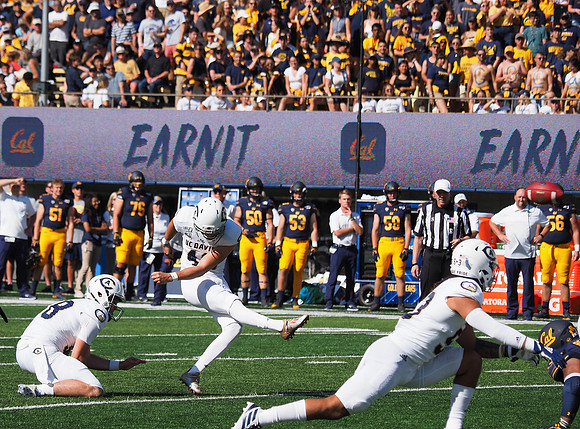 NCAA Football: UC - Davis at California