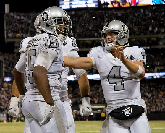 NFL: Kansas City Chiefs at Oakland Raiders