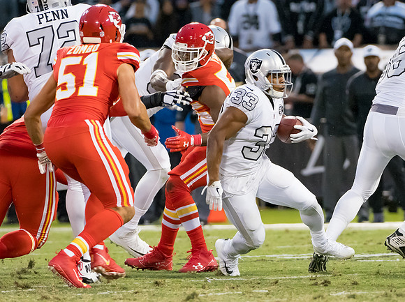 NFL: Kansas City Chiefs at Oakland Raiders