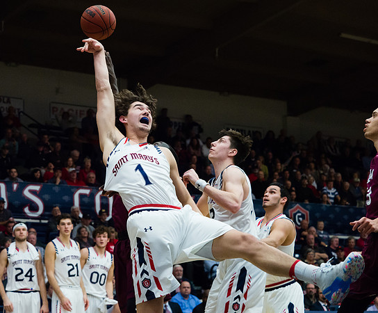 NCAA Basketball: Loyola Marymount at St. Mary's