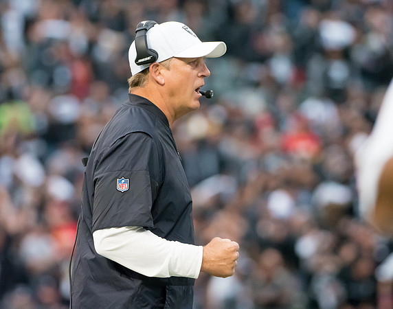 NFL: Kansas City Chiefs at Oakland Raiders