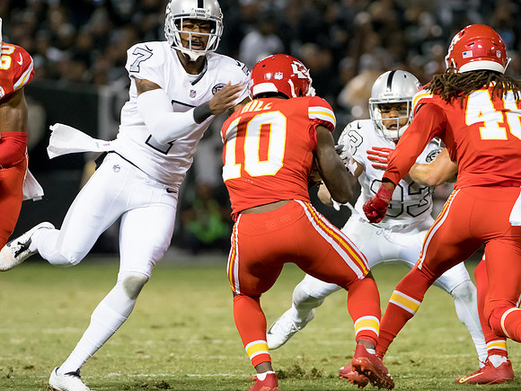 NFL: Kansas City Chiefs at Oakland Raiders