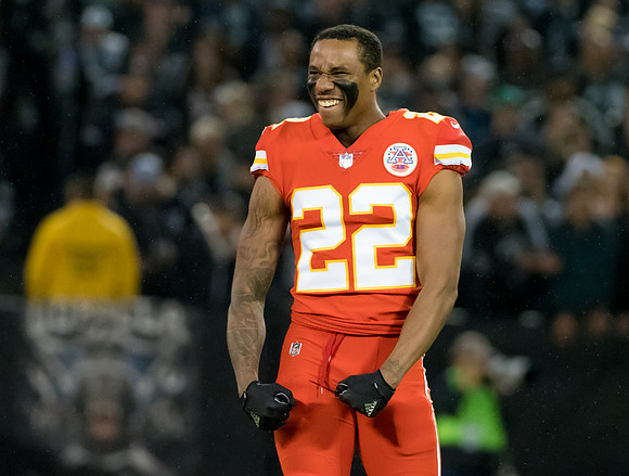 NFL: Kansas City Chiefs at Oakland Raiders