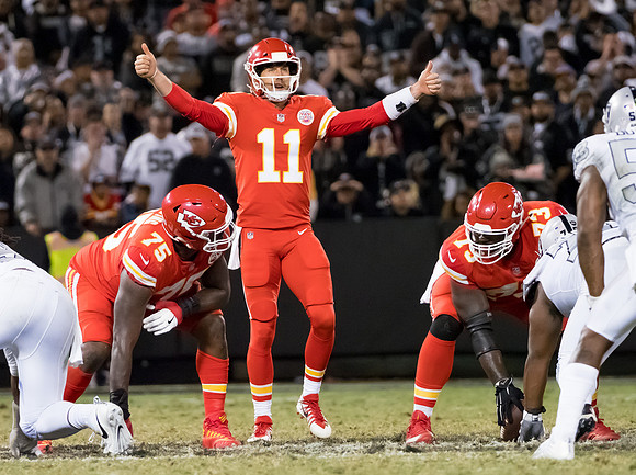 NFL: Kansas City Chiefs at Oakland Raiders