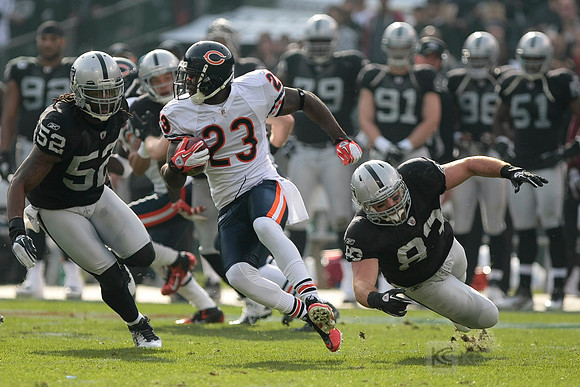 NFL: Chicago Bears at Oakland Raiders