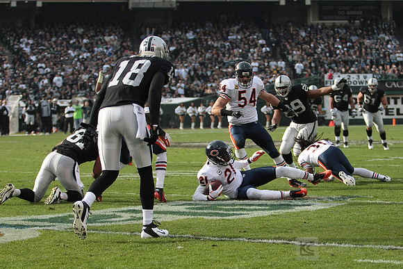 NFL: Chicago Bears at Oakland Raiders