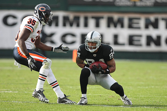 NFL: Chicago Bears at Oakland Raiders