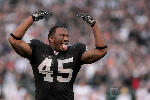 NFL: Chicago Bears at Oakland Raiders