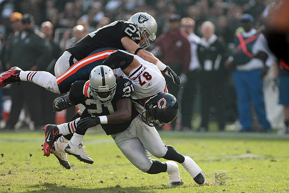 NFL: Chicago Bears at Oakland Raiders