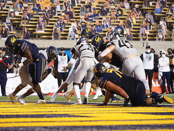 NCAA Football: Oregon at California