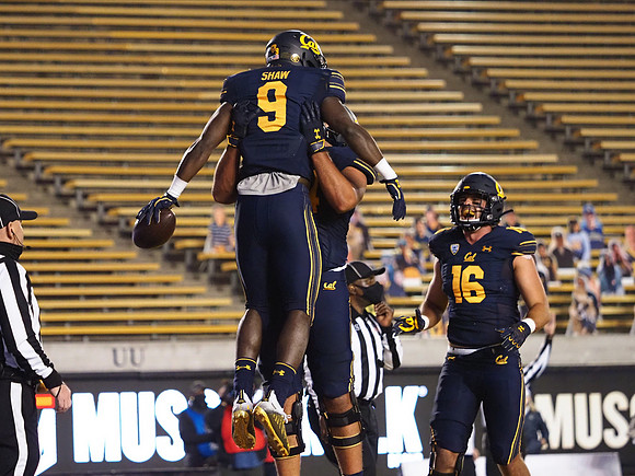 NCAA Football: Oregon at California