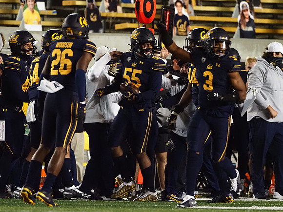 NCAA Football: Oregon at California