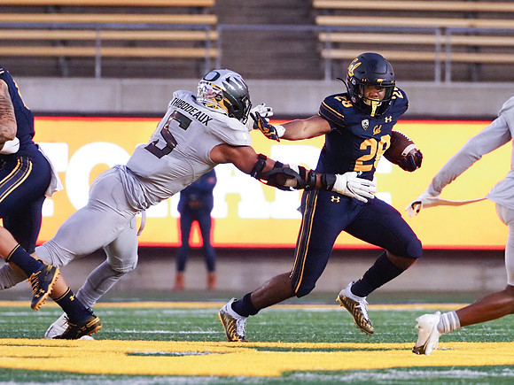 NCAA Football: Oregon at California