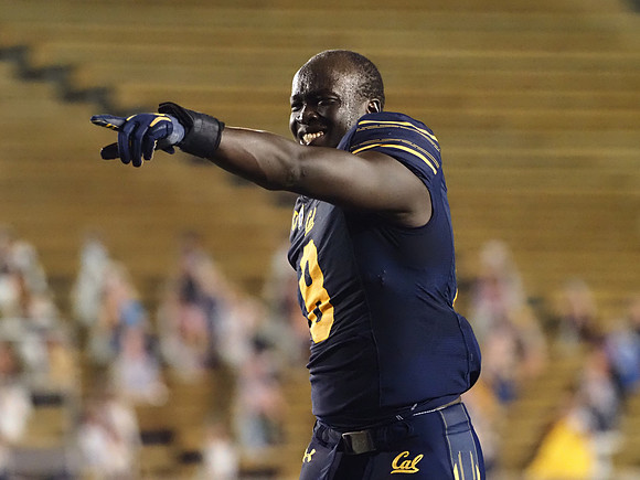 NCAA Football: Oregon at California