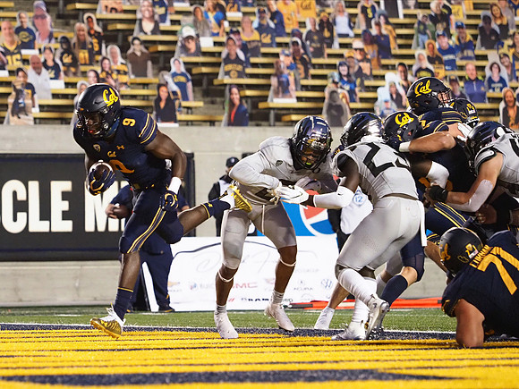 NCAA Football: Oregon at California
