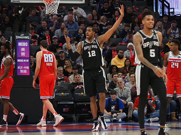 NBA: San Antonio Spurs at Sacramento Kings