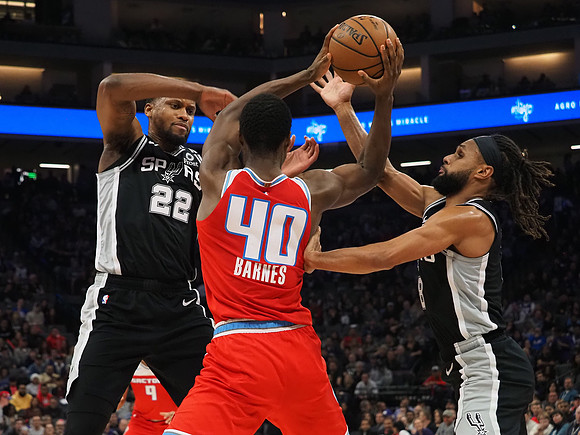 NBA: San Antonio Spurs at Sacramento Kings
