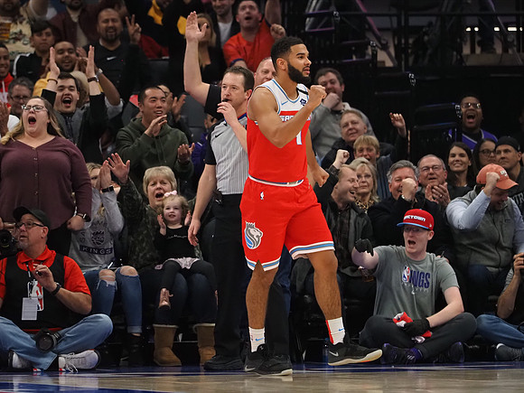 NBA: San Antonio Spurs at Sacramento Kings