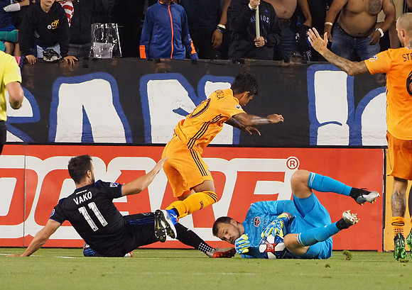 MLS: Houston Dynamo at San Jose Earthquakes