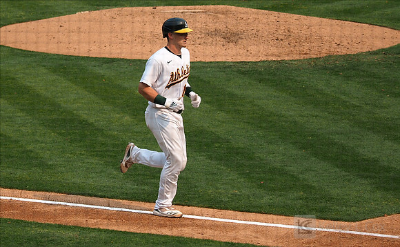 MLB: Wildcard-Chicago White Sox at Oakland Athletics