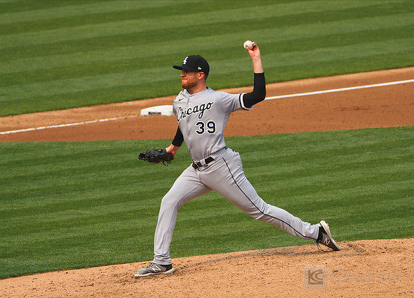 MLB: Wildcard-Chicago White Sox at Oakland Athletics