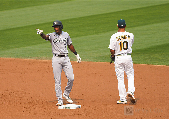 MLB: Wildcard-Chicago White Sox at Oakland Athletics