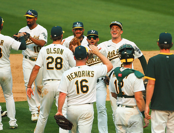 MLB: Wildcard-Chicago White Sox at Oakland Athletics