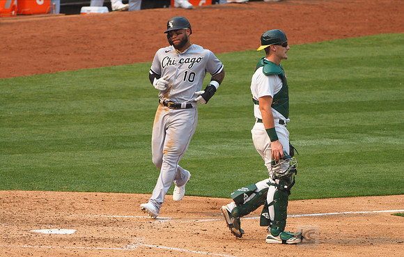 MLB: Wildcard-Chicago White Sox at Oakland Athletics