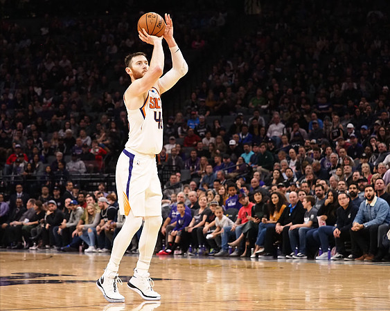NBA: Phoenix Suns at Sacramento Kings