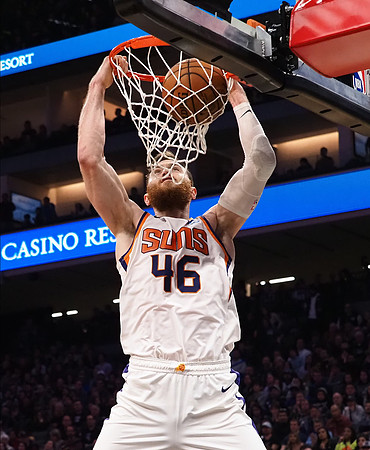 NBA: Phoenix Suns at Sacramento Kings