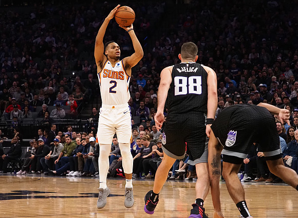 NBA: Phoenix Suns at Sacramento Kings