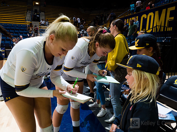 Bailee Huizenga (20), Antzela Dempi (18)