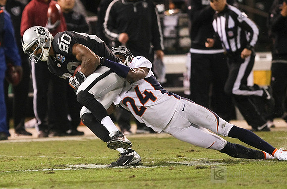 NFL: Denver Broncos at Oakland Raiders