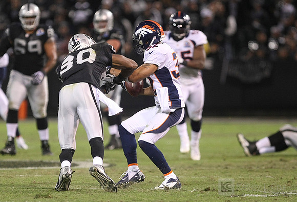 NFL: Denver Broncos at Oakland Raiders