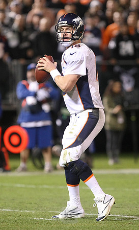 NFL: Denver Broncos at Oakland Raiders