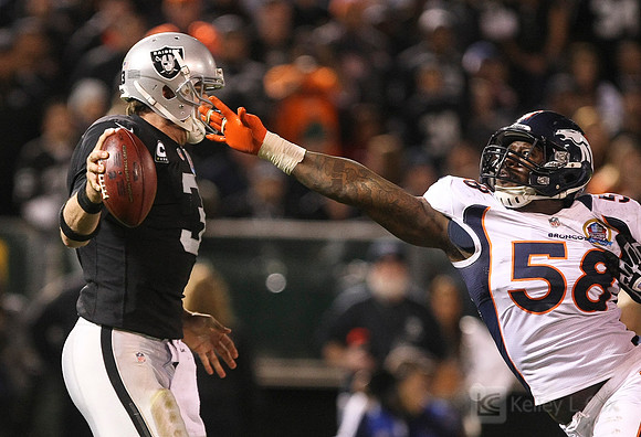 NFL: Denver Broncos at Oakland Raiders