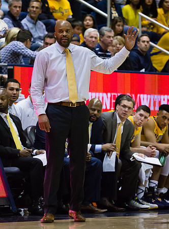 NCAA Basketball: Oregon at California