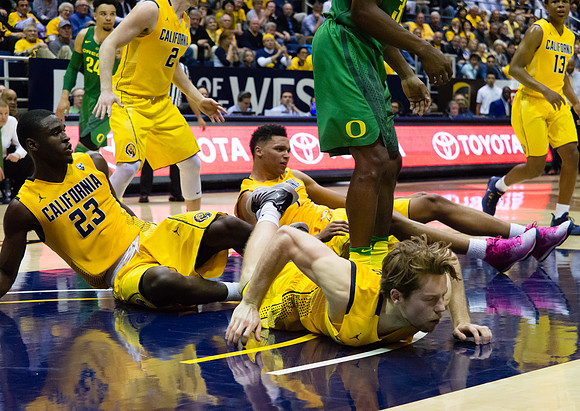 NCAA Basketball: Oregon at California