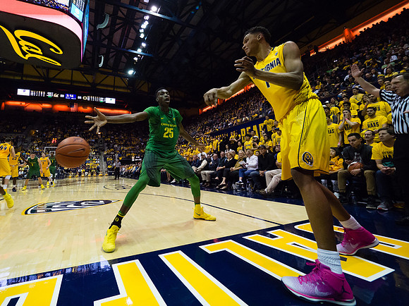 NCAA Basketball: Oregon at California